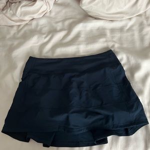 Lululemon tennis skirt in navy size 4